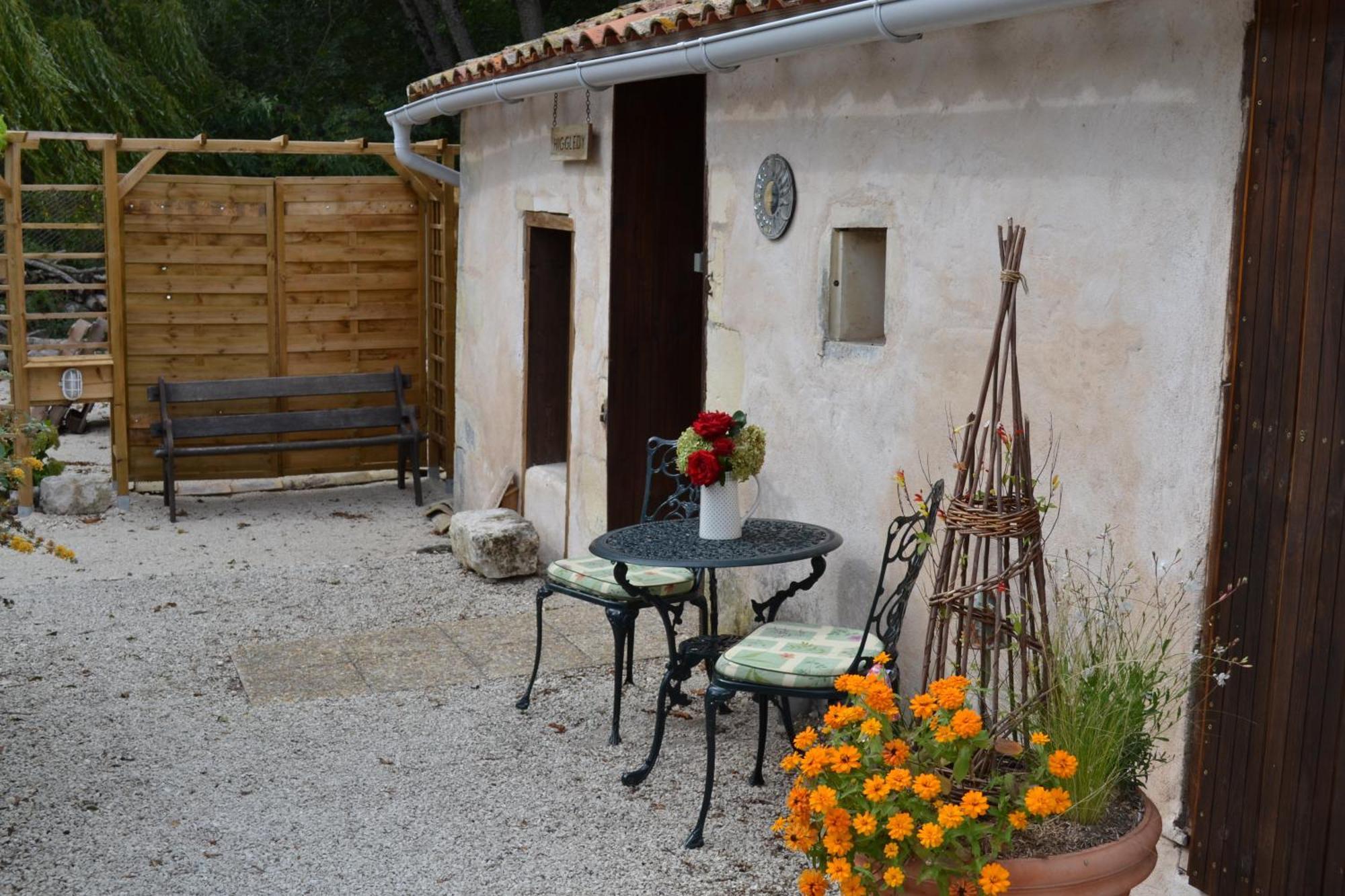 Le Moulin De Lusseau Acomodação com café da manhã Chef-Boutonne Quarto foto